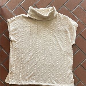 Elegant Cream Turtleneck Sweater Medium.